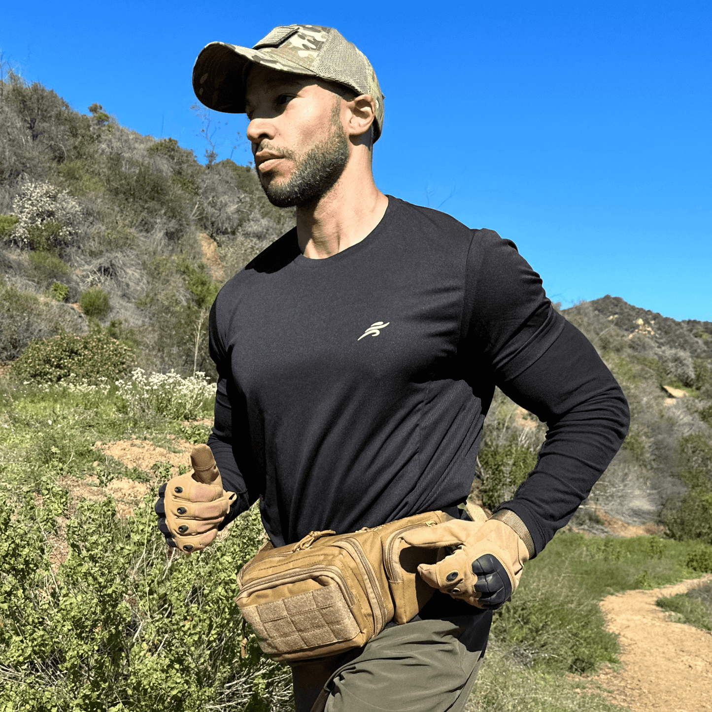 Airsoft Gloves for Sports, Paintball, and Motorcycling Touchscreen Fingertip — Rebel Alienz Vegas