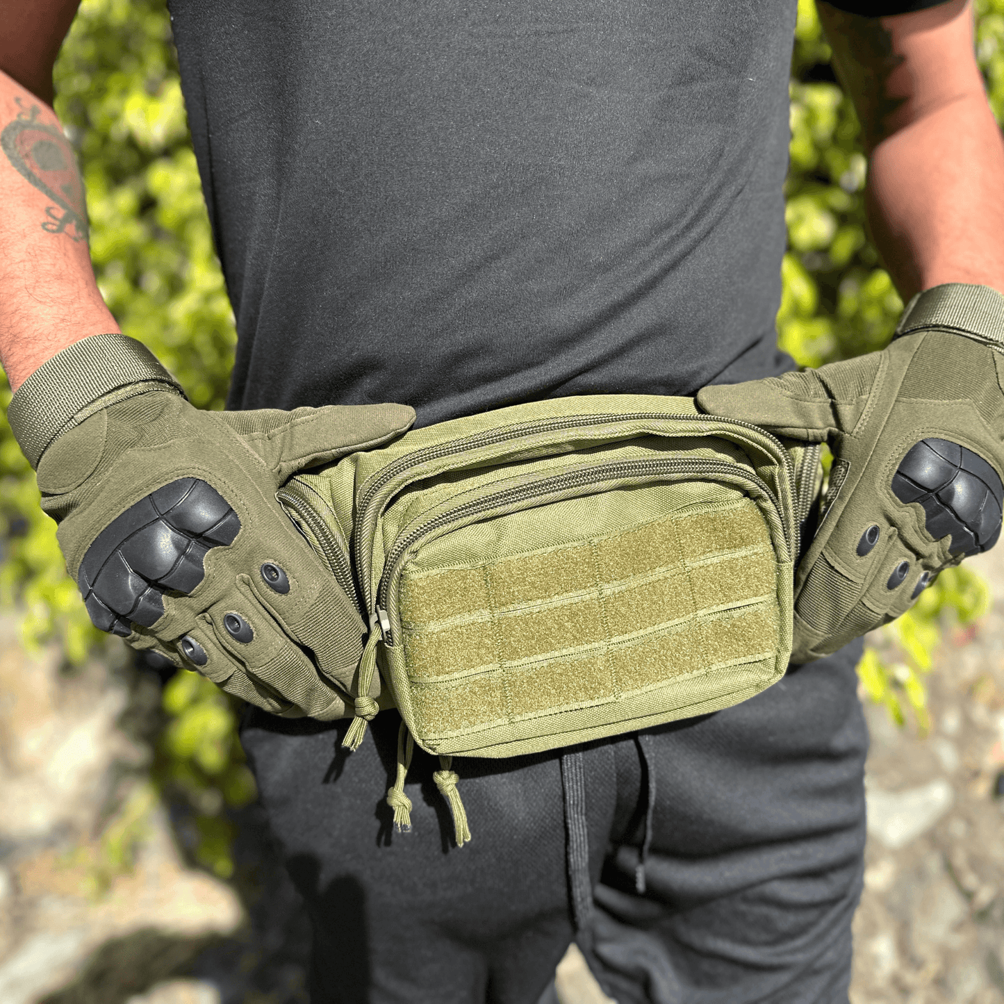 Airsoft Gloves for Sports, Paintball, and Motorcycling Touchscreen Fingertip — Rebel Alienz Vegas
